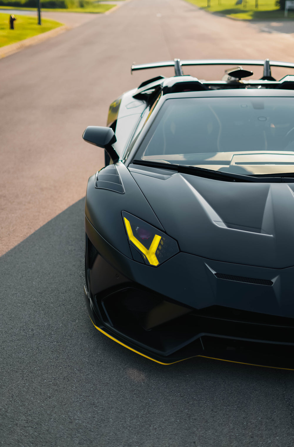 Build Lamborghini Aventador
